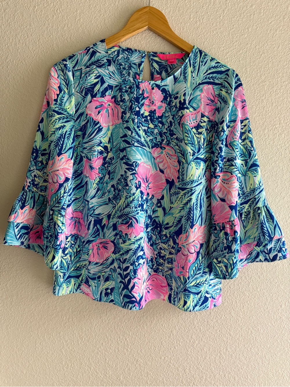 Lilly Pulitzer Christie Top in Lapis Lazuli Beach Club Blooms Blouse Size XS